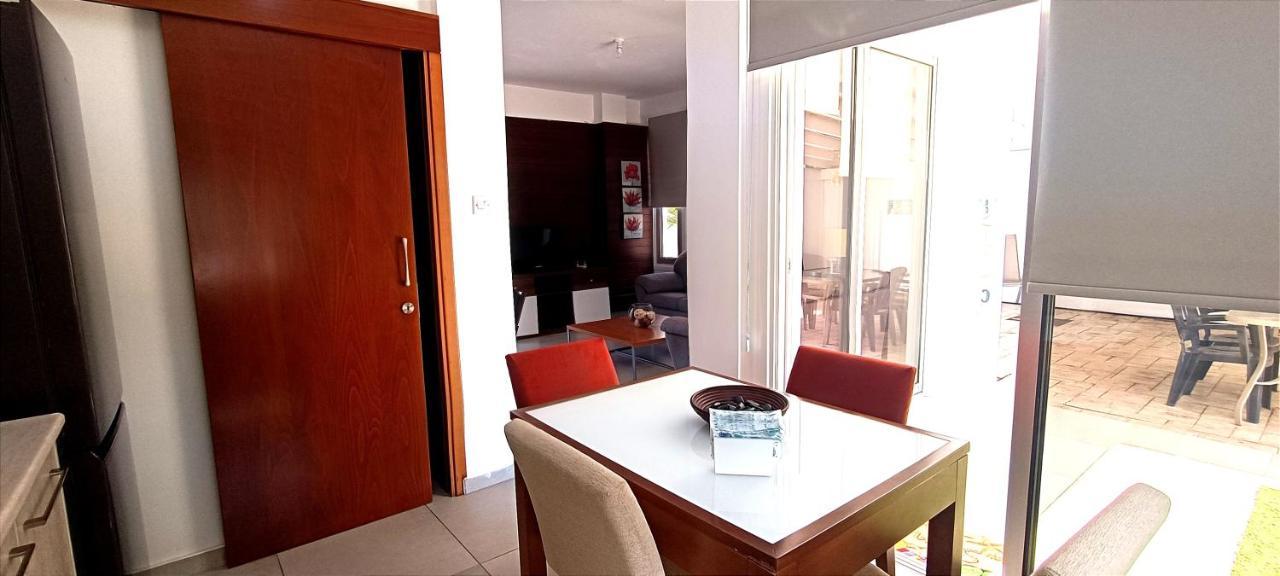 Colonial Villa 32 Perivólia Esterno foto